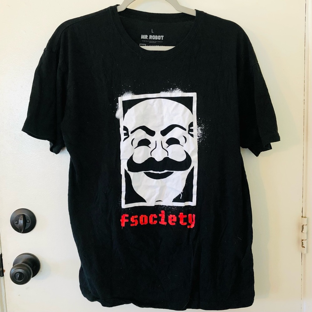 Loot Crate Exclusive Mr Robot Black Short Sleeve T-Shirt Men's, Size Large Tee